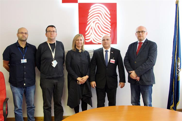 Slika \slike\2019\Posjet IZR Centru\1.JPG
